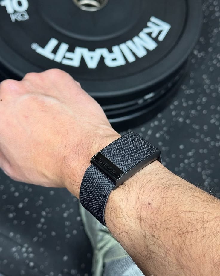 WHOOP Smart Fitness Band