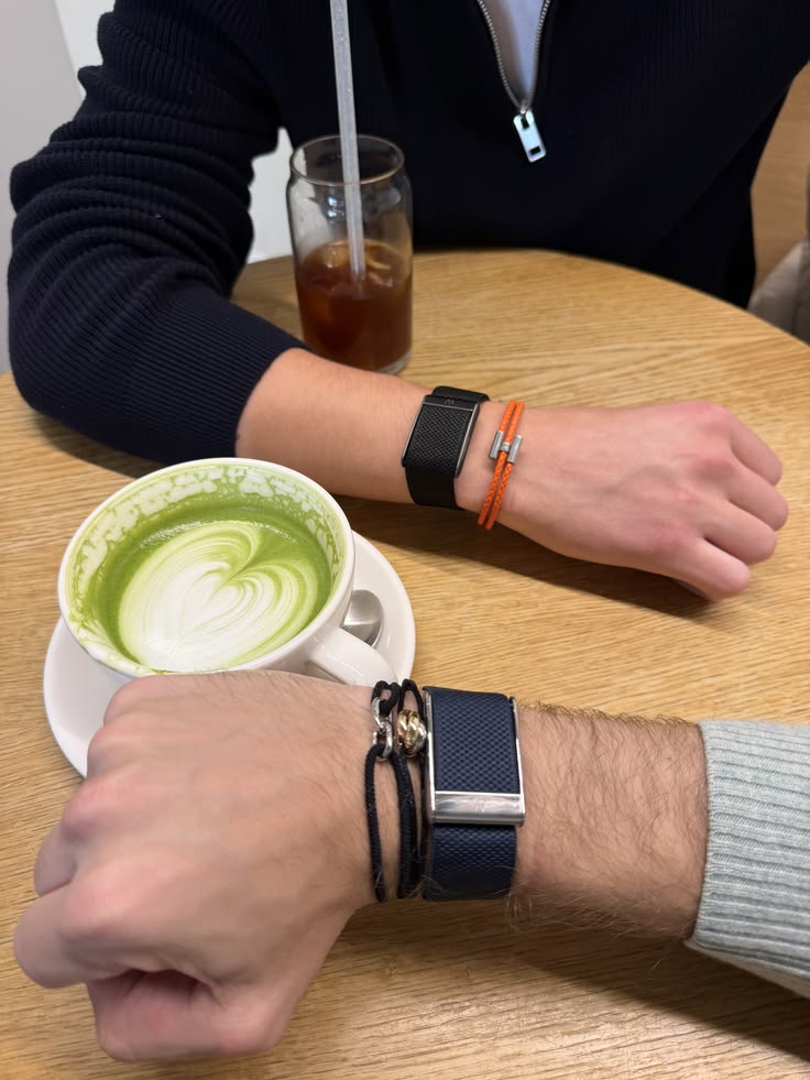 WHOOP Smart Fitness Band
